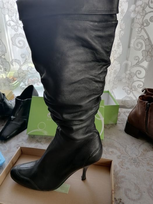 Продам осенние сапожки молодёжные их несколько видов, звоните покажужн