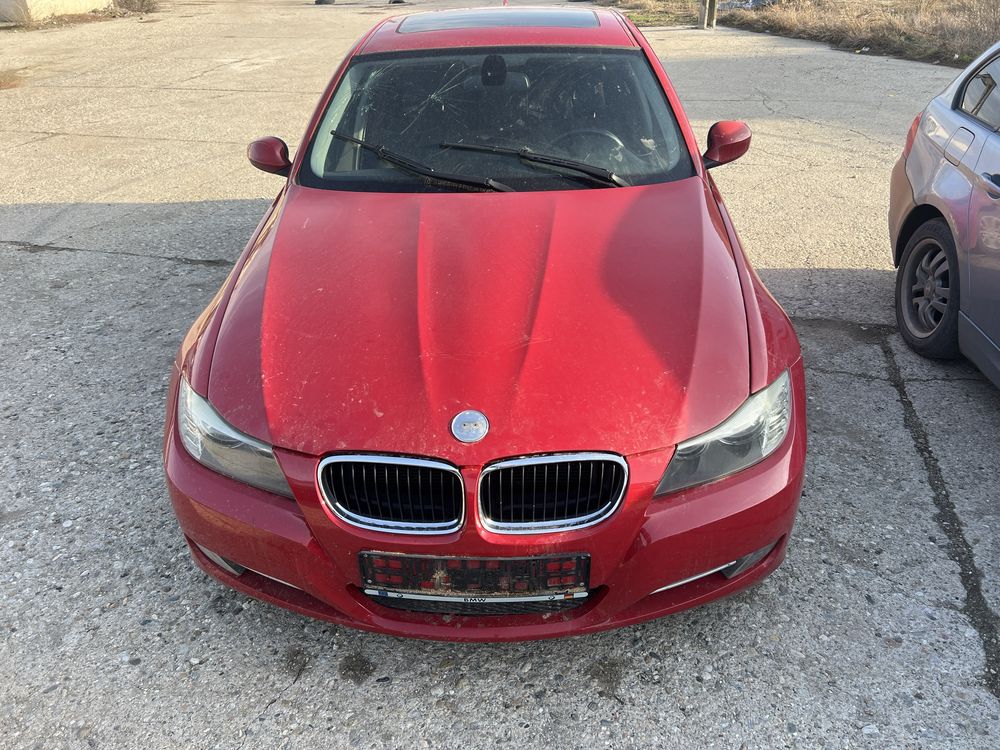 Capota aripa bara fata bmw e90 karmesinrot