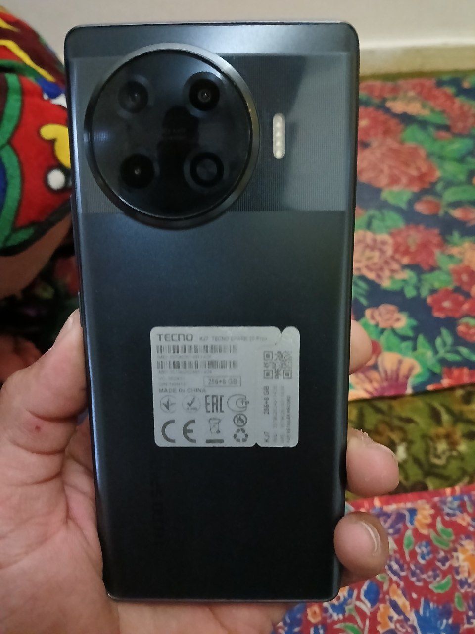 Telefon sotiladi sroshna 
Nomi: Tecno spark 20 pro+
Xotira: 8+5/256
Ka