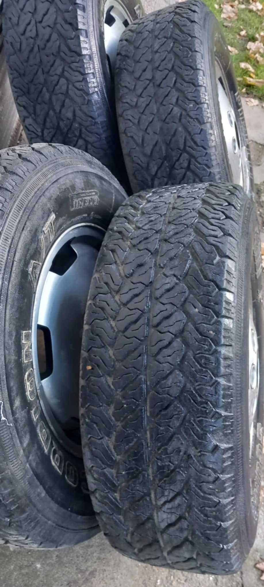 Гуми с джанти за Нисан Терано 245/70/16