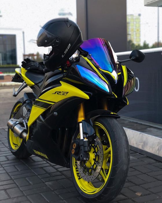 Продаётся мотоцикл Yamaha r6