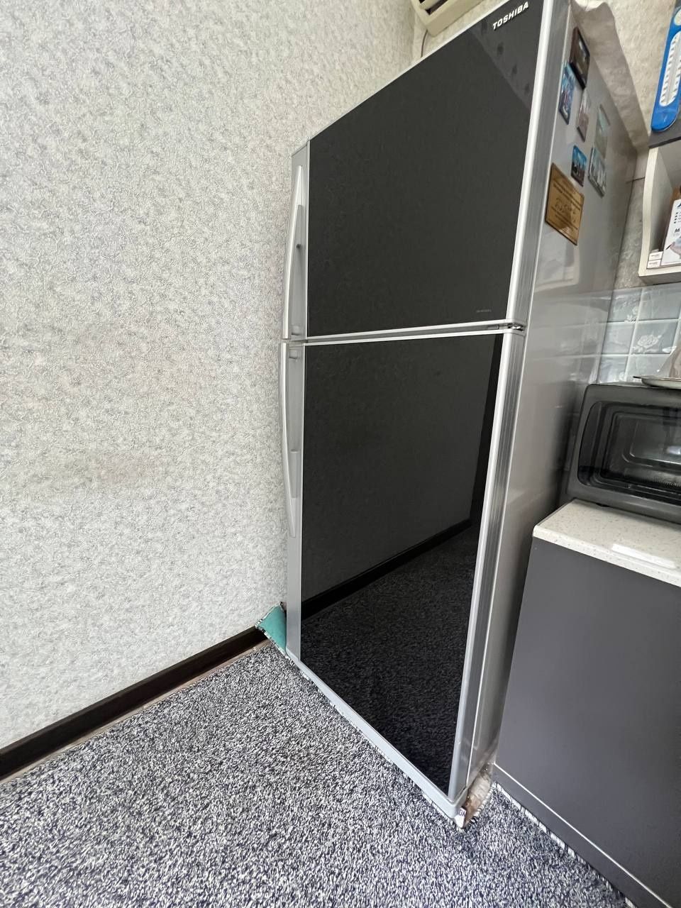 Холодильник Toshiba