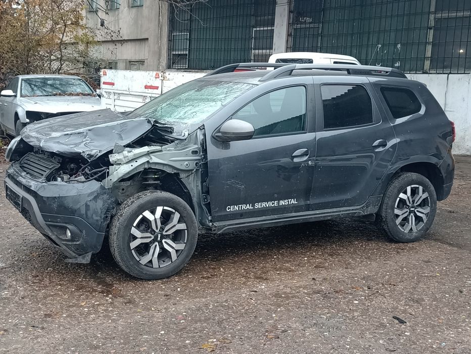 DACIA Duster avariat