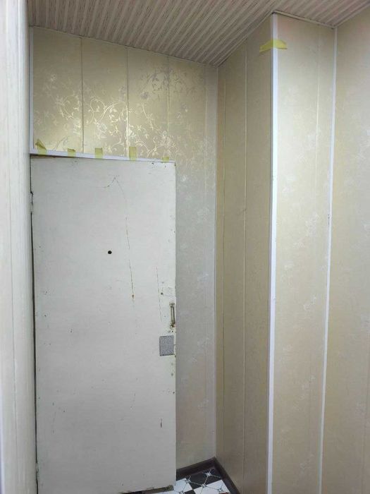 г. Ангрен, 3/1/4, без ремонта