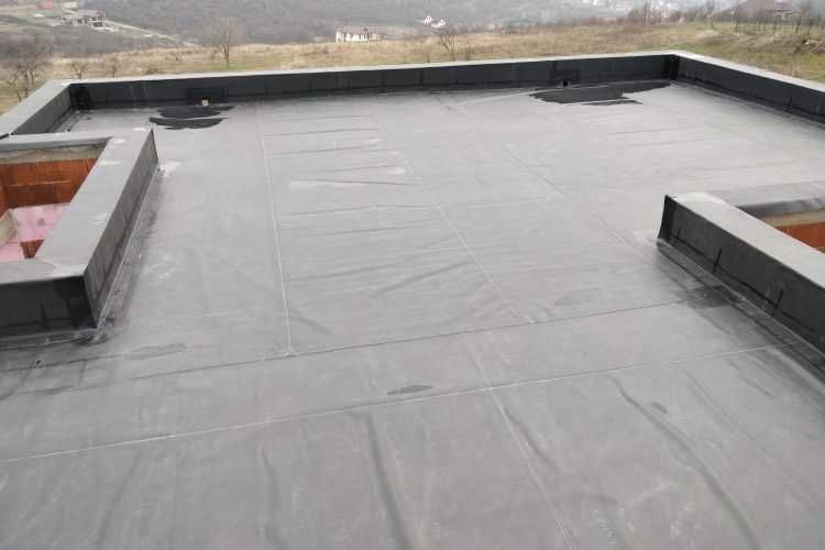 Hidroizolatie acoperis, reparatii terasa blocuri la cel mai bun pret