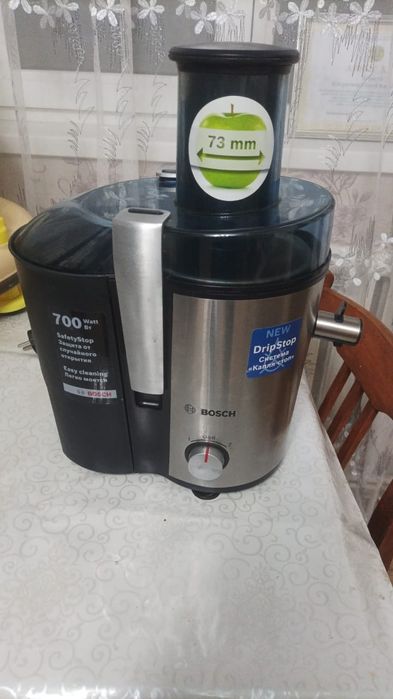 Соковыжималка мощность 700 в фирма бош ,б/у в хорошем состоянии