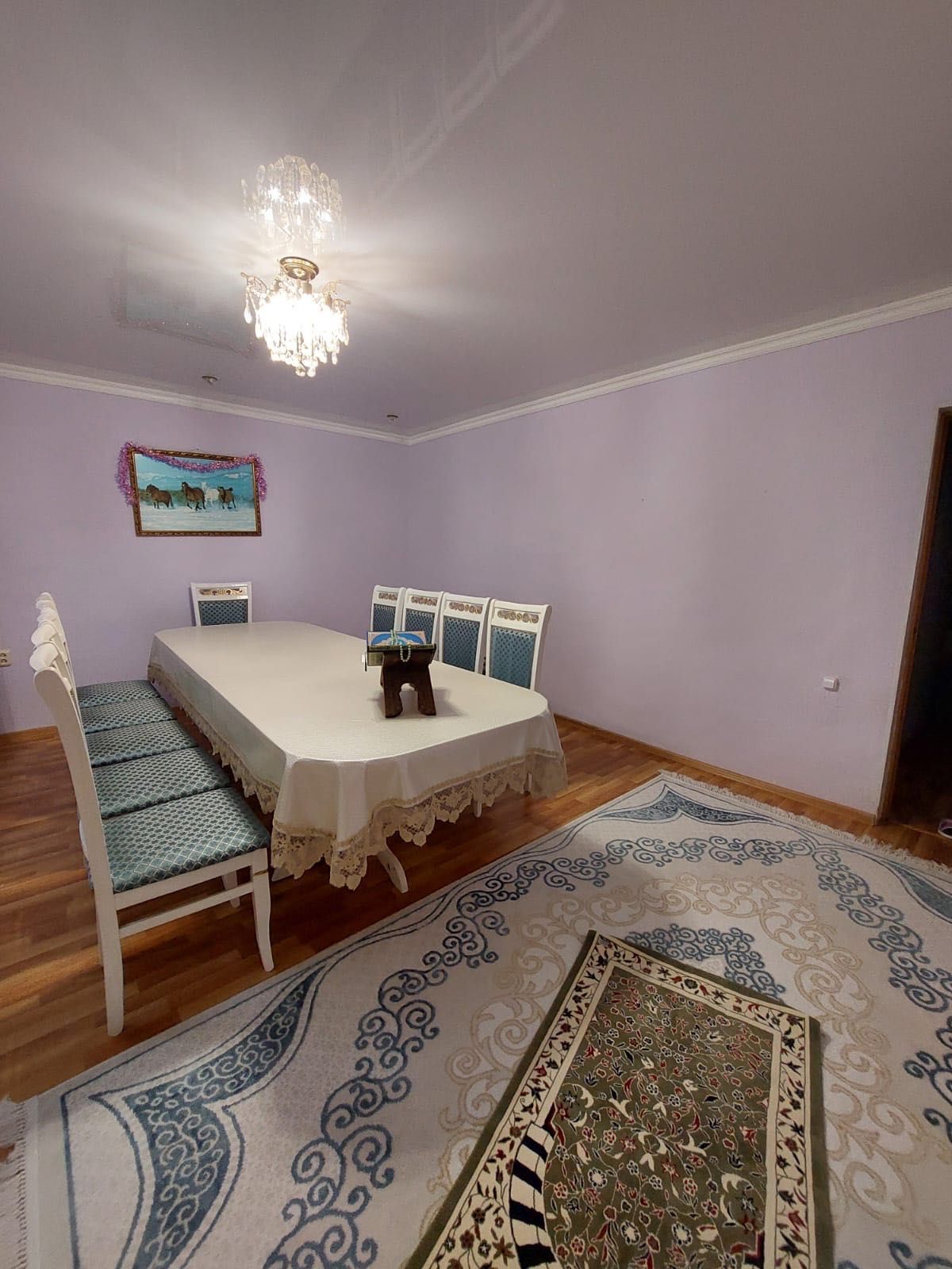 Продам стол со стульями