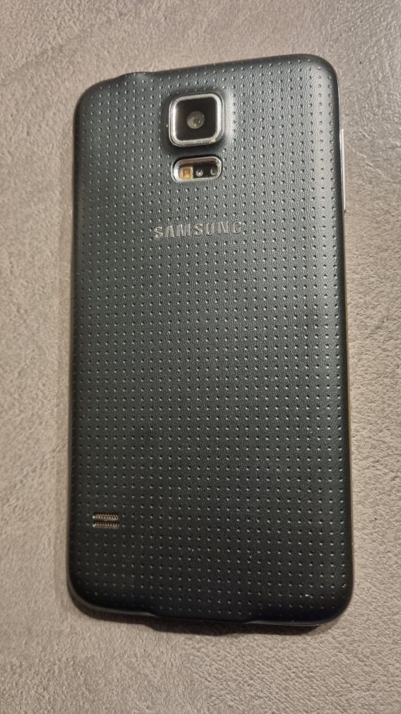 Samsung  Galaxi  S  5