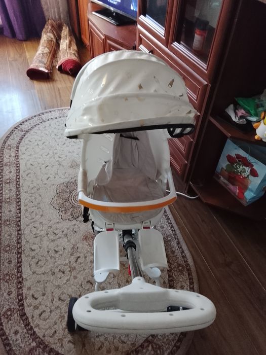 Vând cărucior copii