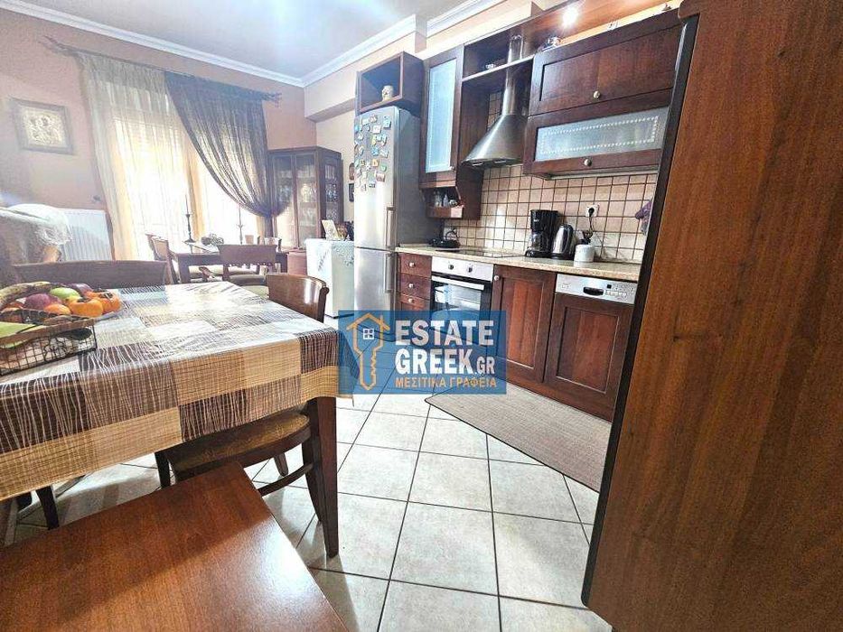 Продава се Четиристаен апартамент в Пловдив, Филипово - 95 кв.м за 779 €/кв.м - Снимка #6