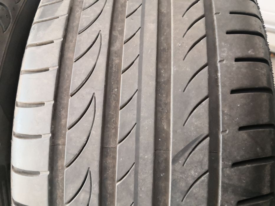 235 50 18 цола гуми 2 Pirelli 2 dunlop