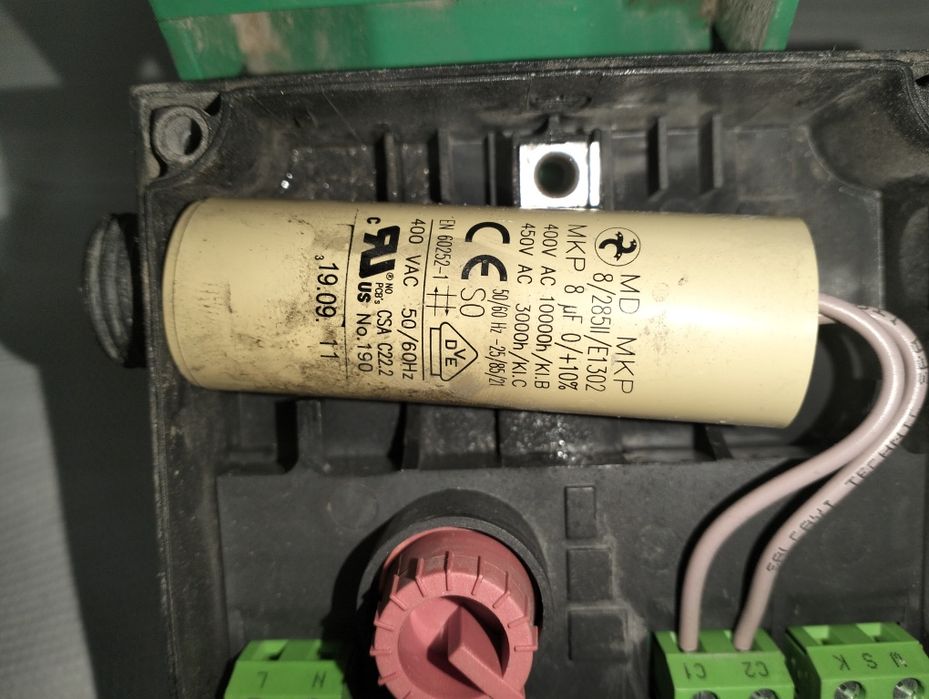 Vând stator Wilo typ top-s 30/10