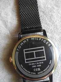 Дизайнерски часовник " Tommy Hilfiger"