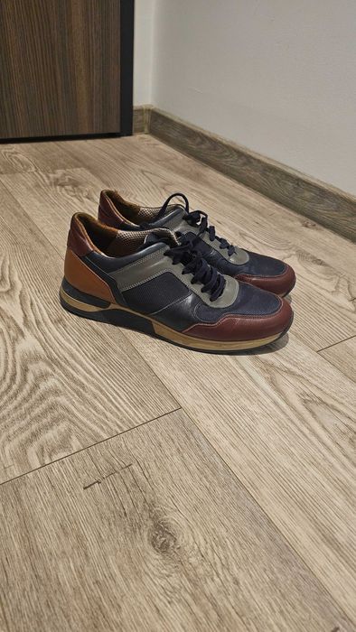 Adidasi piele Bigotti