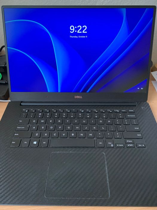 Dell XPS 15 9560  лаптоп intel i7-7700 16GB RAM НАМАЛЯМ ЦЕНА