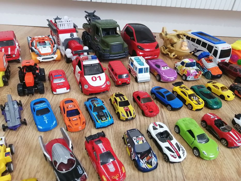 Машинки игрушки детские