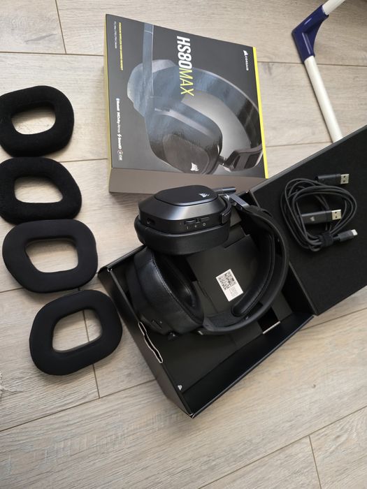 Casti gaming wireless Corsair HS80 Max in garantie ca noi