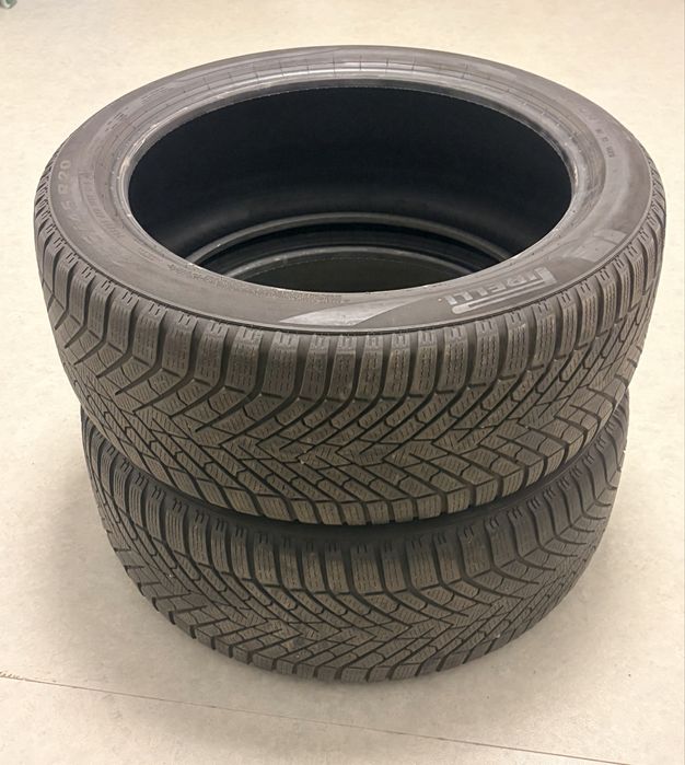 Vand 2 Anvelope Pireli Iarna / 255/45/20/Dot 2023