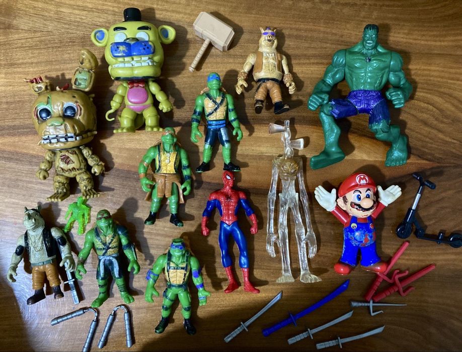 Продам набор игрушек