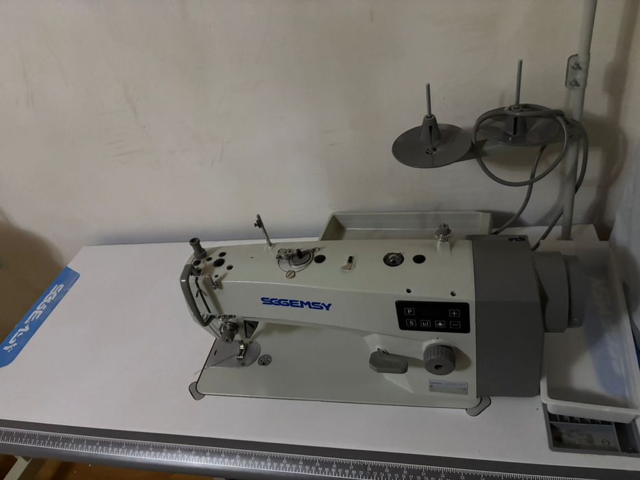 новая швейная машинка SGGEMSY и оверлок JIN