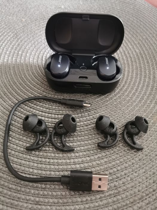 Bose QuetComfort Earbuds