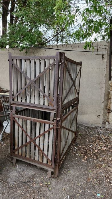 Контейнер овощной