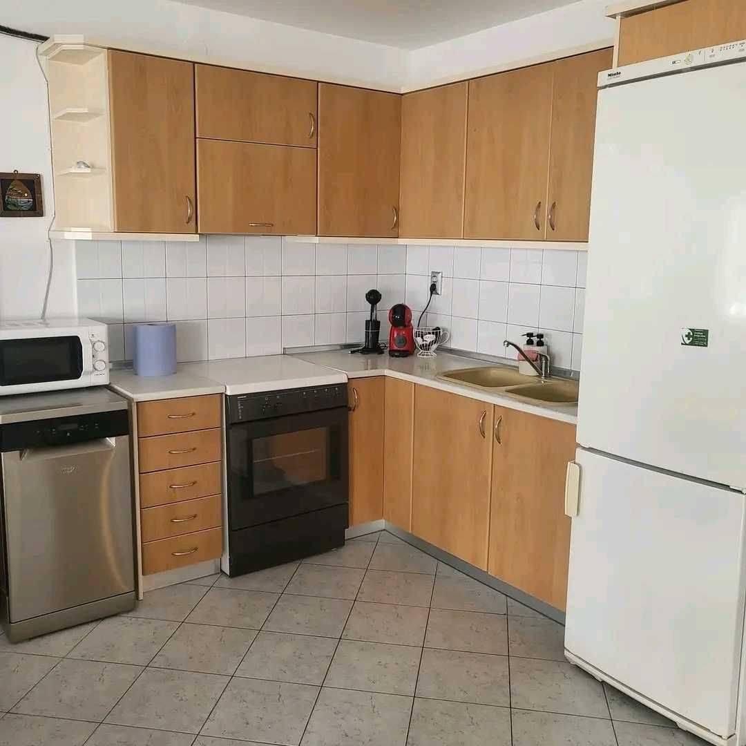 Вила K&Q Nea Vrasna