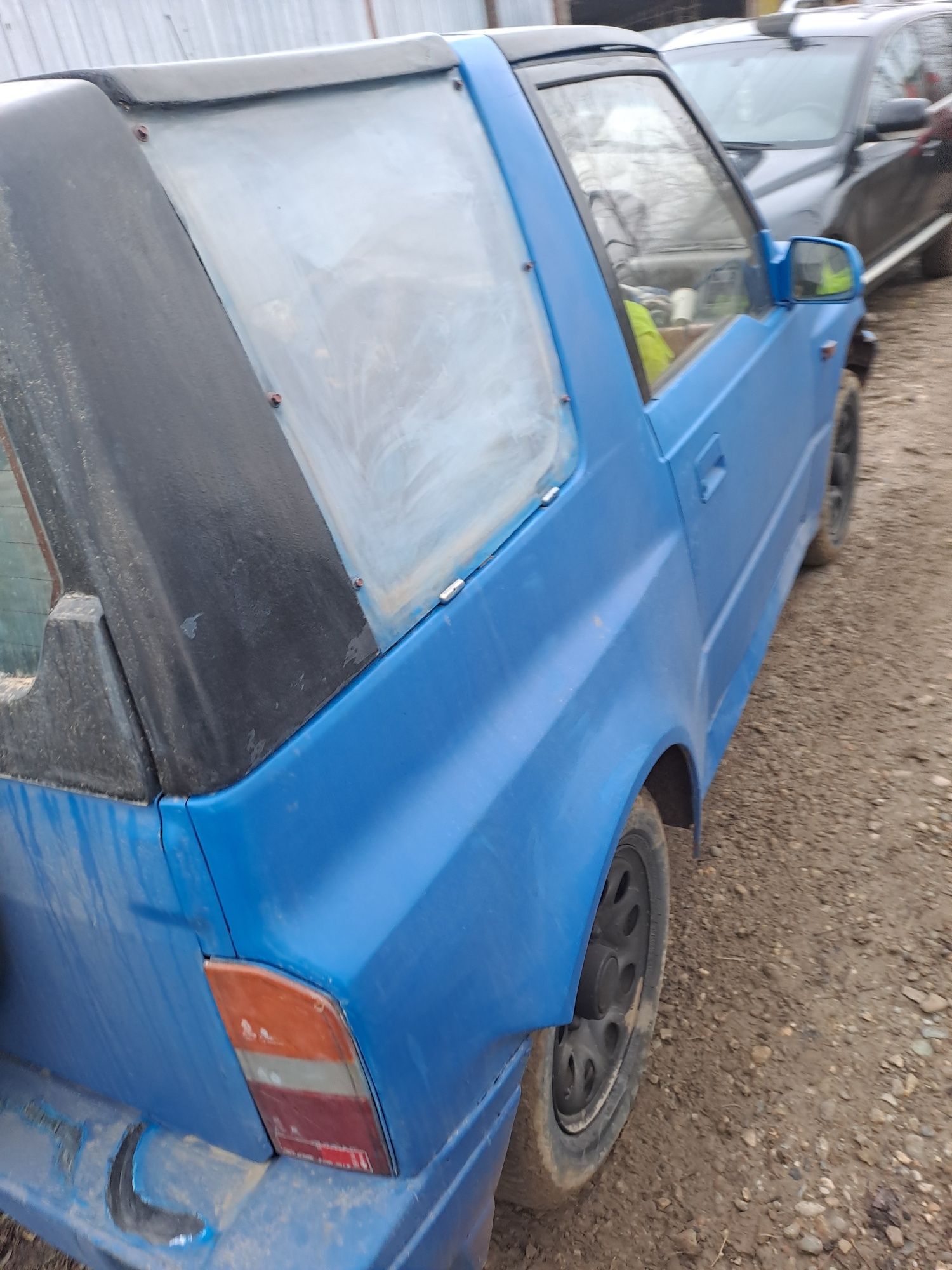 Vand suzuki vitara fara motor sau dezmembrez