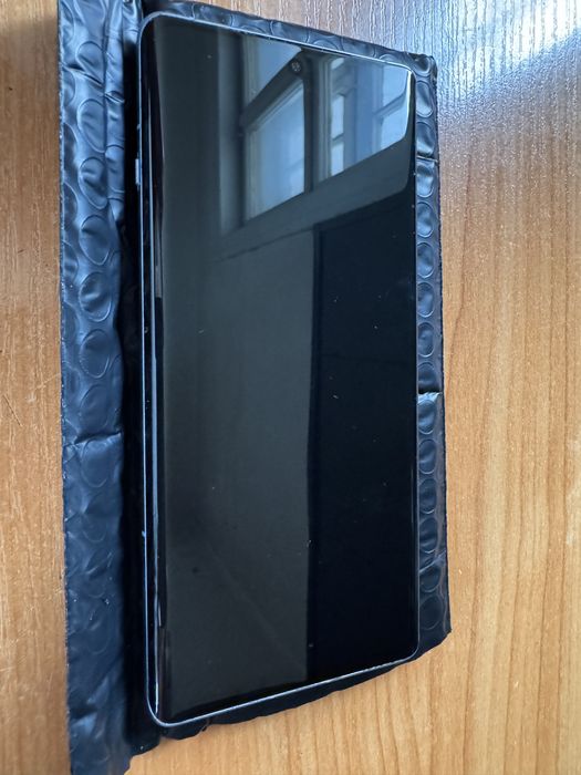 One Plus 12R Дисплей
