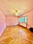 Apartament 2 camere, parter,Republicii zona Liana