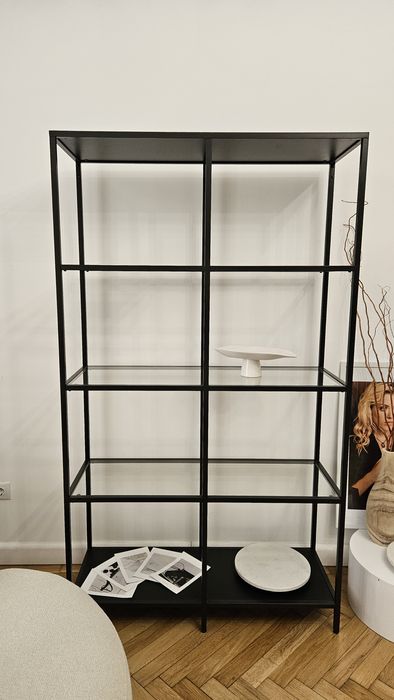 Etajera Ikea metalica neagra cu sticla