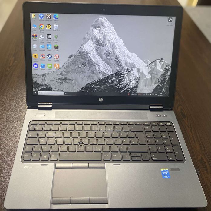 Лаптоп HP ZBook 15 g2 Клас ram 24 gb DDR4