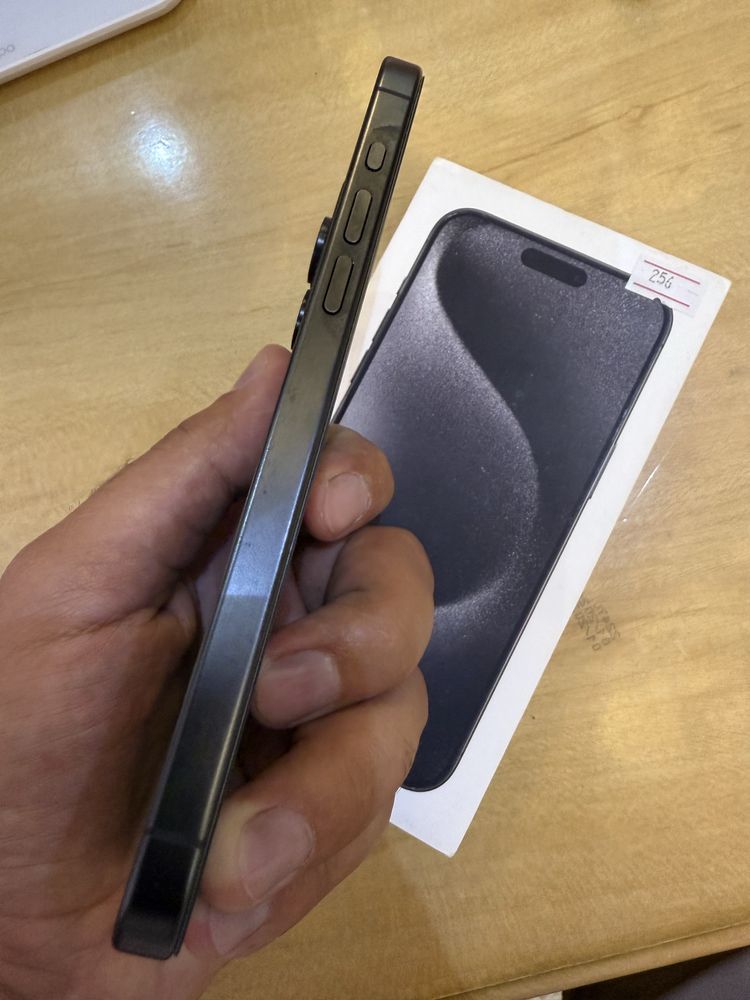 Iphone 15 pro max 256 ideal