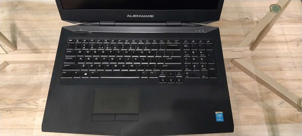 (Dell) Alienware 17 R1 - продава се цял или за части