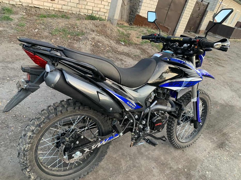 Продам мотоцикл Almotor