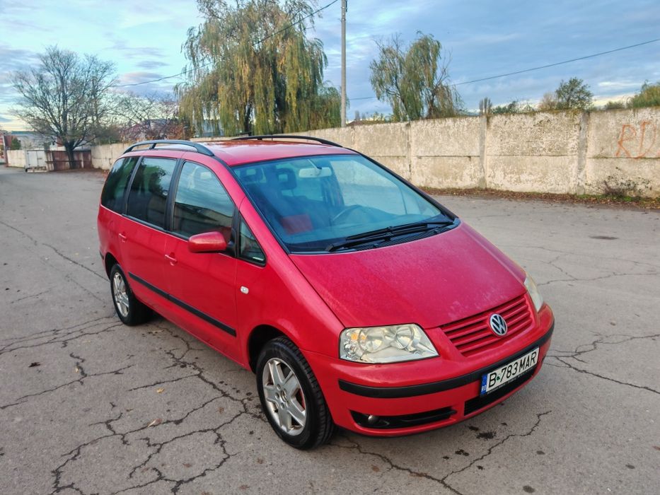 Vând Volkswagen Sharan 1.9 TDI 6+1 TREPTE