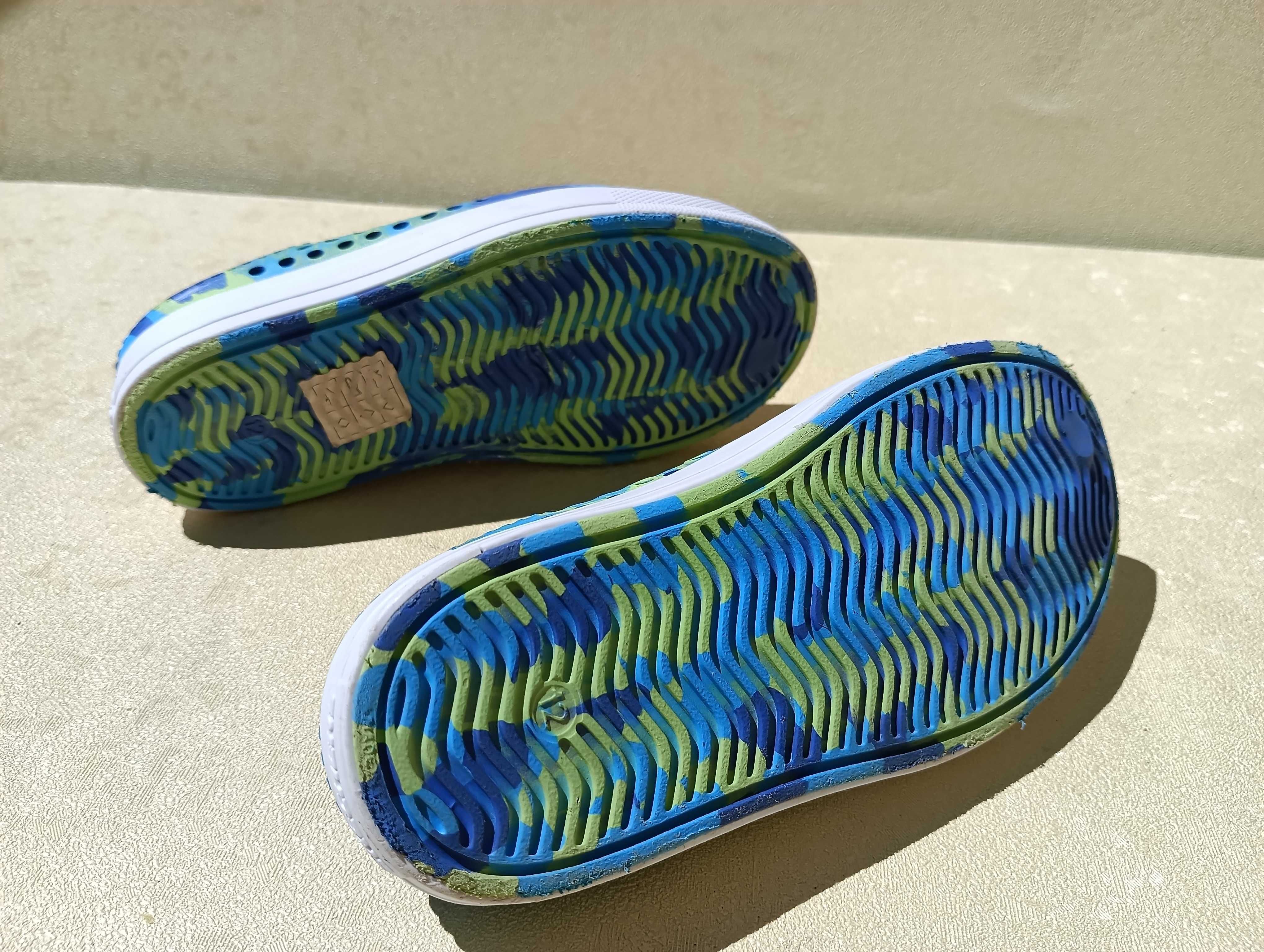 Skechers за море N 28,5 - 15 лв