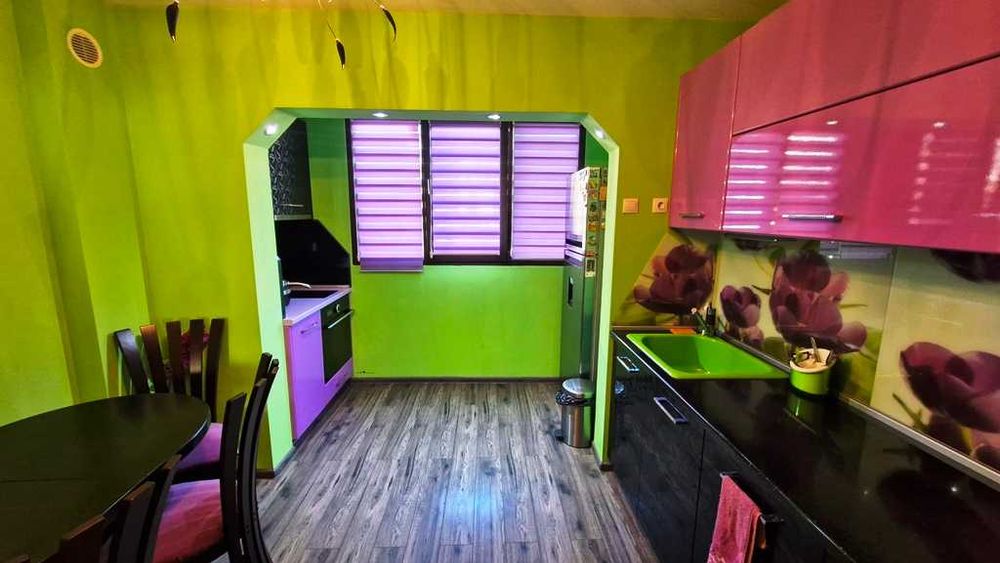 Продава се Тристаен апартамент в София, Подуяне - 80 кв.м за 2719 €/кв.м - Снимка #1