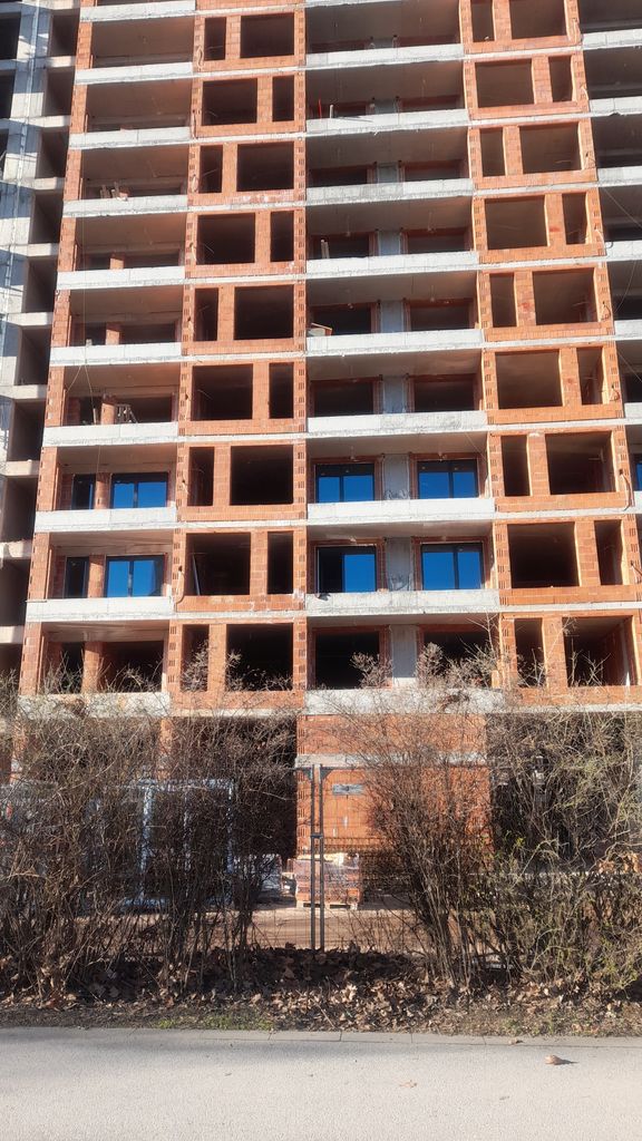 Продава се Двустаен апартамент в Пловдив, Тракия - 65 кв.м за 1291 €/кв.м - Снимка #4