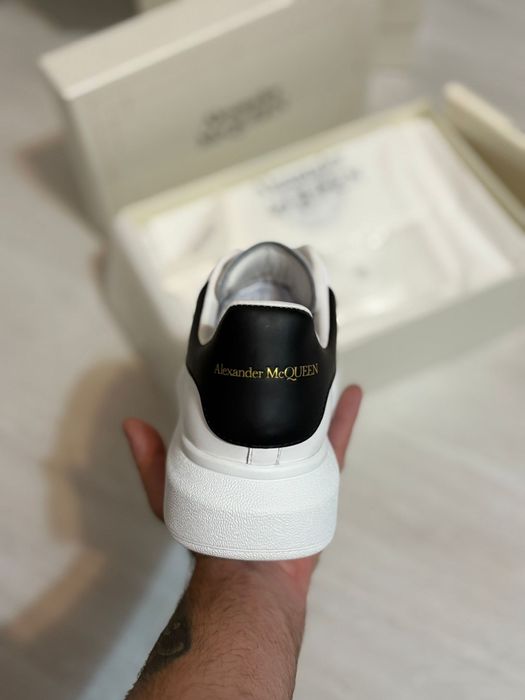 Adidasi Alexander Mcquenn