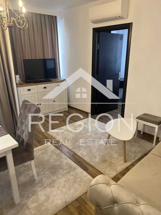 Дава се под наем Тристаен апартамент в Варна, Левски - 90 кв.м за 765 € - Снимка #1