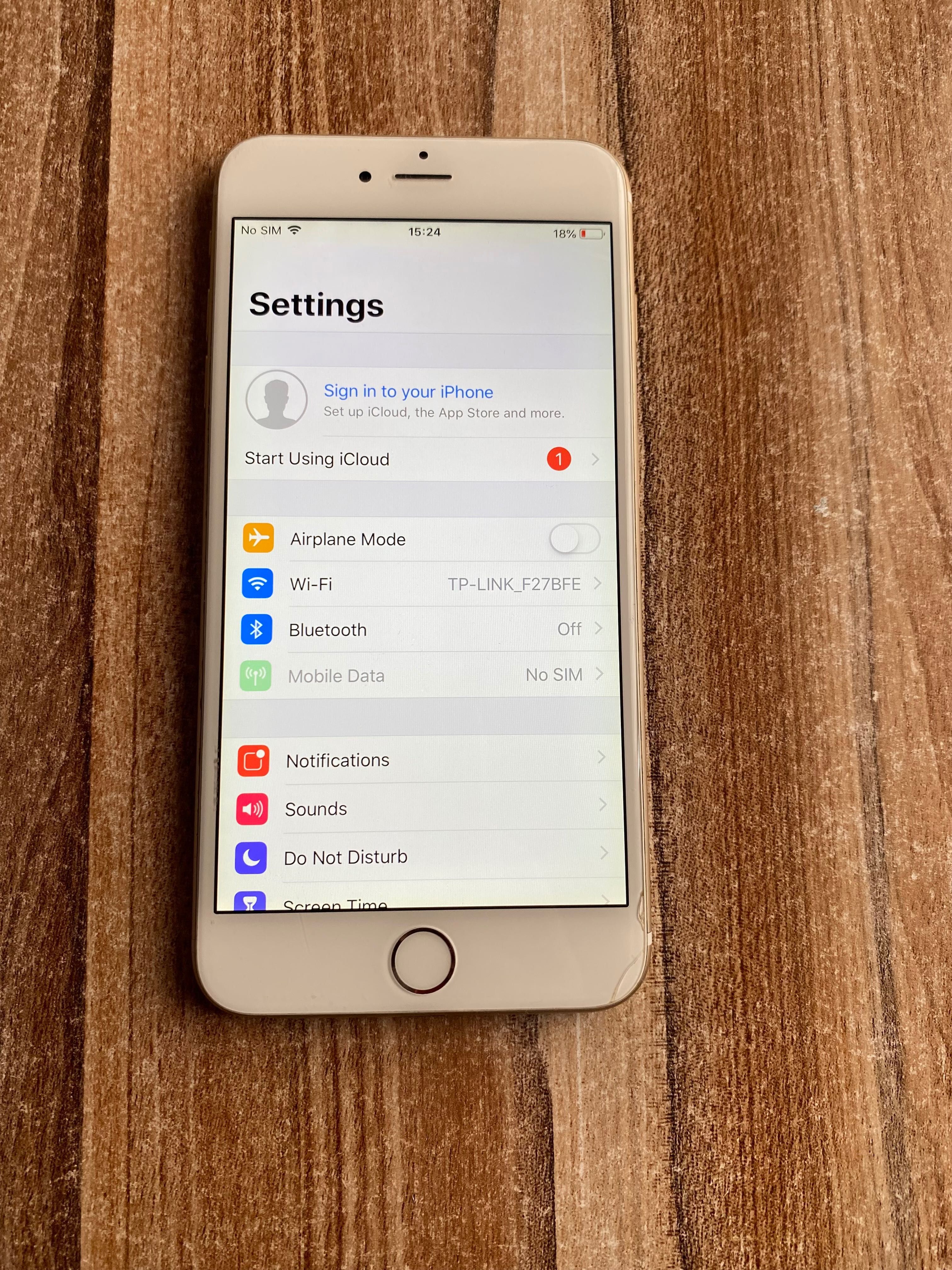 Продавам iPhone 6 Plus