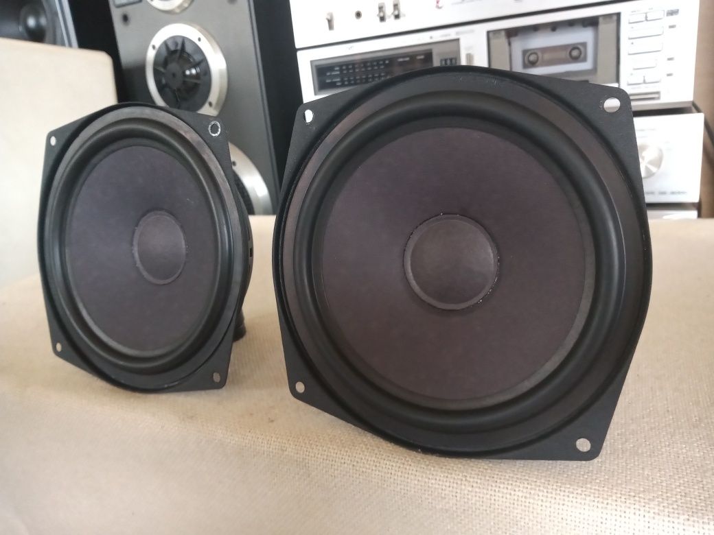 Set Difuzoare Mid/Bass MB Quart. 4 ohms, 40 watts, 16 cm. Impecabile.