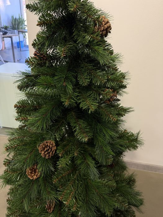 Коледни Елхи като Истински с Шишарки – 150 см, Ширина 78 см