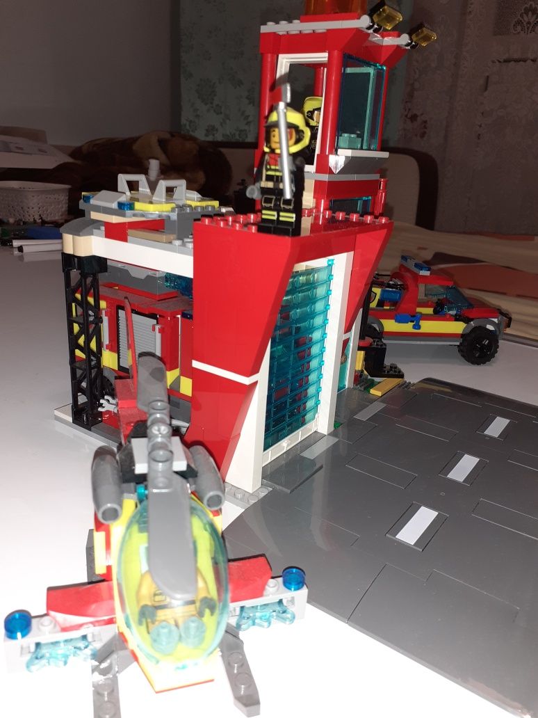 Lego City 60320 Stația de pompieri