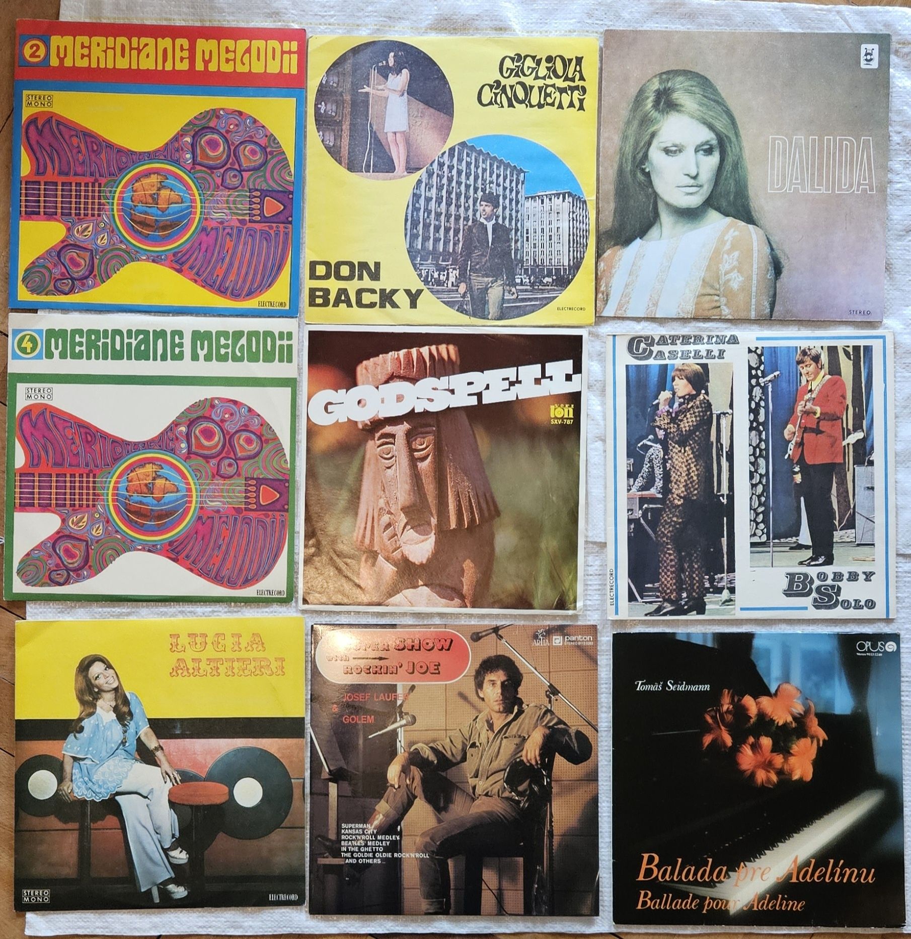 Viniluri cu muzică veche