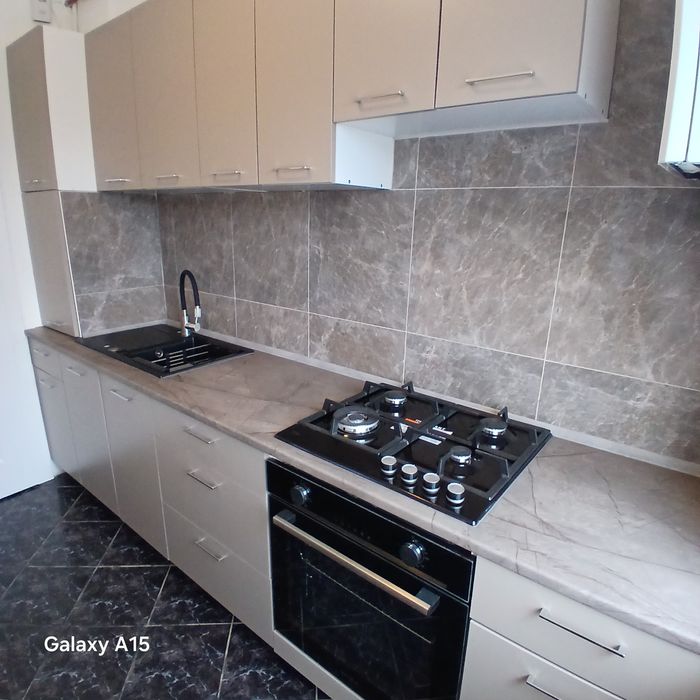 Palas  Iași  de închiriat  apartament cu 3 camere  600 €