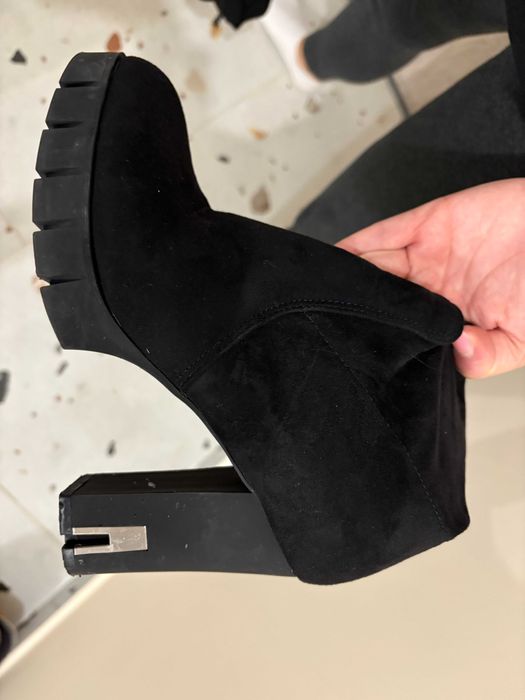 Дамски велурени ботуши, 39 номер