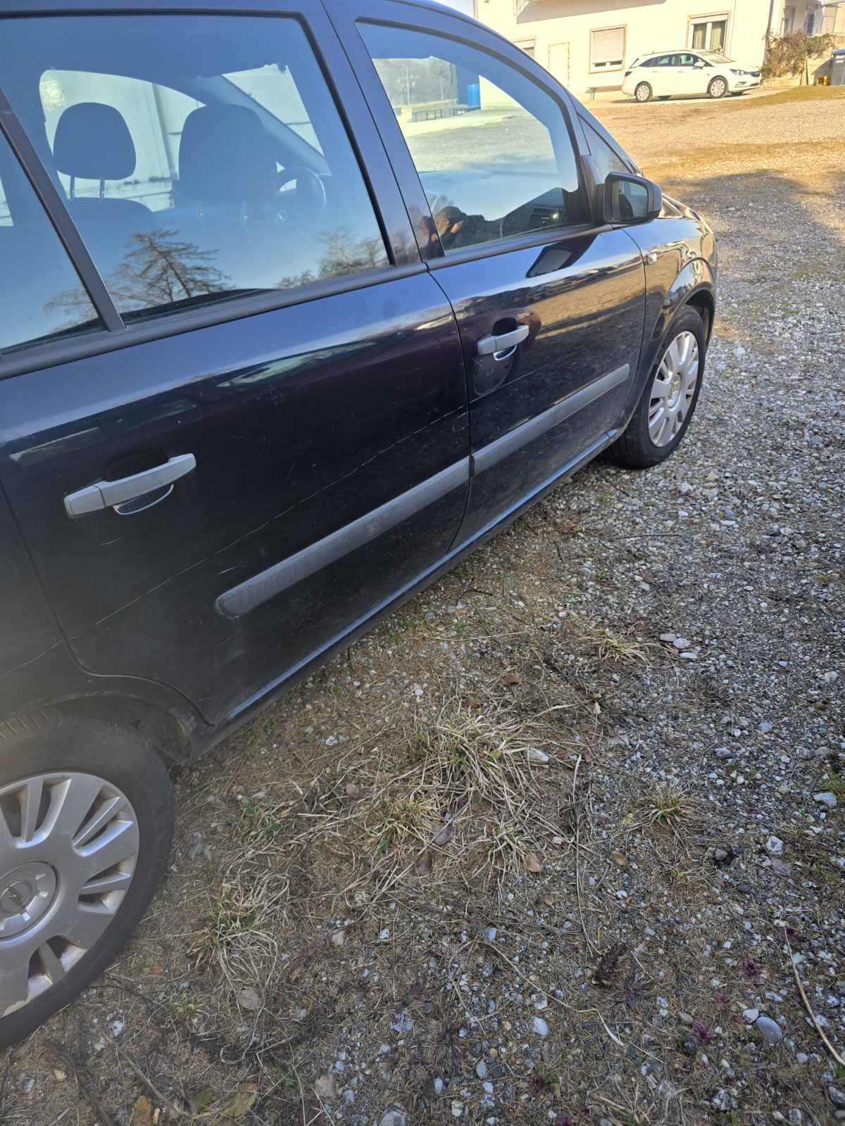 Опел зафира В 1.6 105ps z16xer 2009г