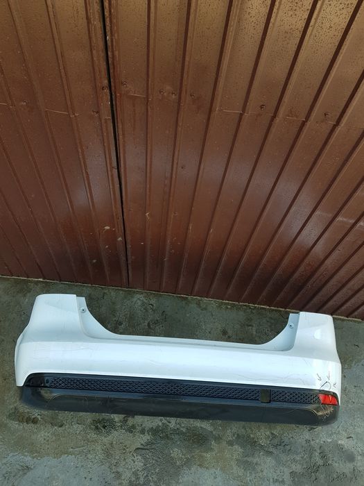 Bara spate ford focus 3 fl SEDAN an 2014-2015-2016-2017